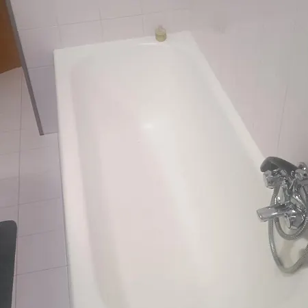 Isola Di Grazia Apartman